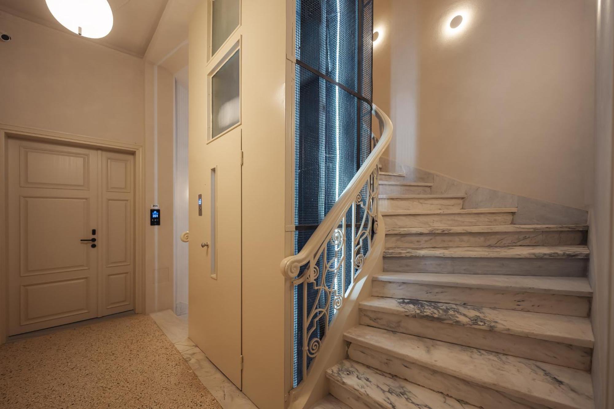 Zenith Premium Suites Thessaloniki Exterior foto